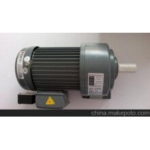 成都，綿陽(yáng)紙箱機(jī)械用GH32軸臥式齒輪減速電機(jī) 1.5KW三相減速電機(jī)價(jià)格