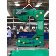 耐高溫1000°Z型提升機(jī)，全封閉，無(wú)揚(yáng)塵，可實(shí)現(xiàn)多點(diǎn)進(jìn)料